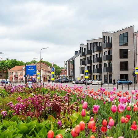 Luxurious Kaunas Basilica Apartment In Old Town By Urban Rent Ngoại thất bức ảnh