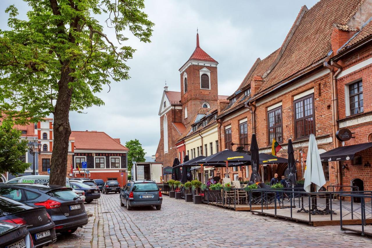 Luxurious Kaunas Basilica Apartment In Old Town By Urban Rent Ngoại thất bức ảnh